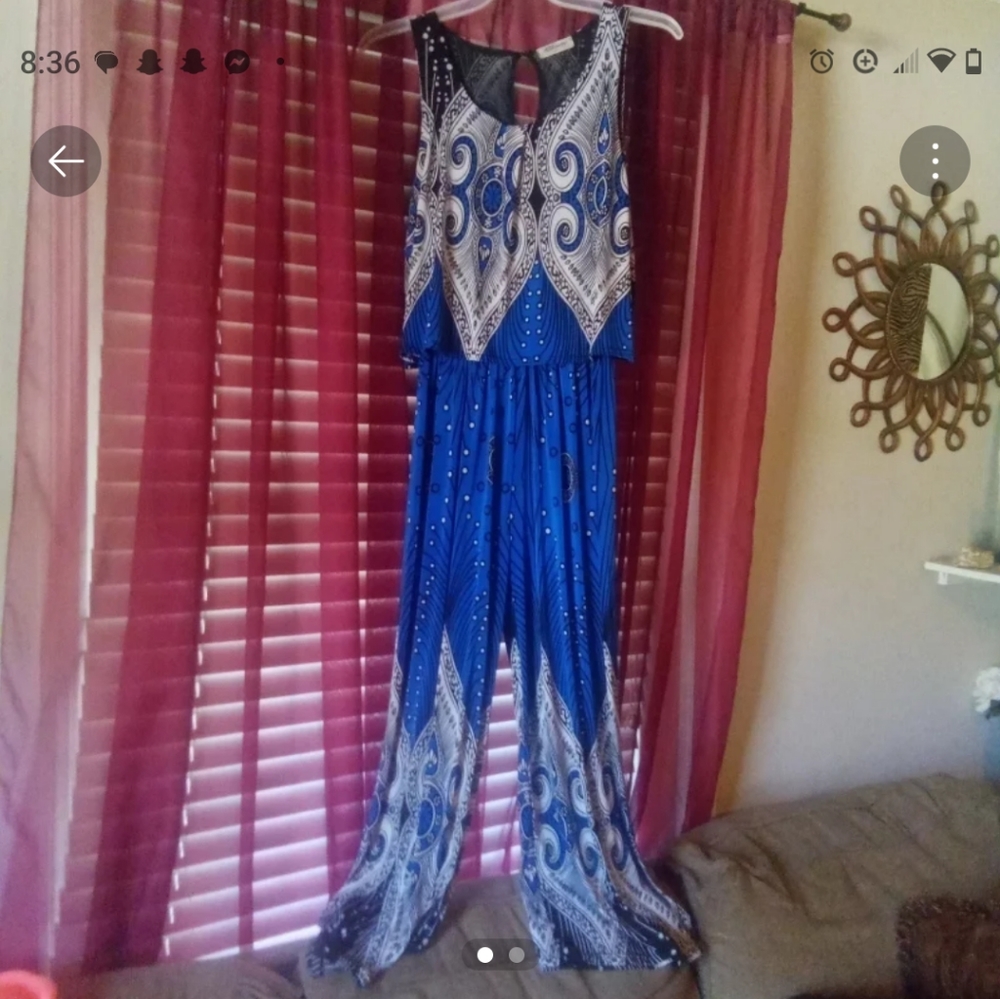 Women's pantsuit